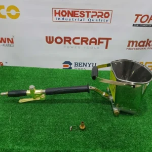 الة وضع الاسمنت على الحاىط Machine pour poser du ciment sur le mur